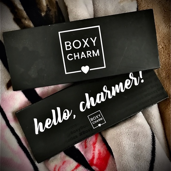 Boxy Charm Hello Charmer Eyeshadow Palette - Picture 2 of 4